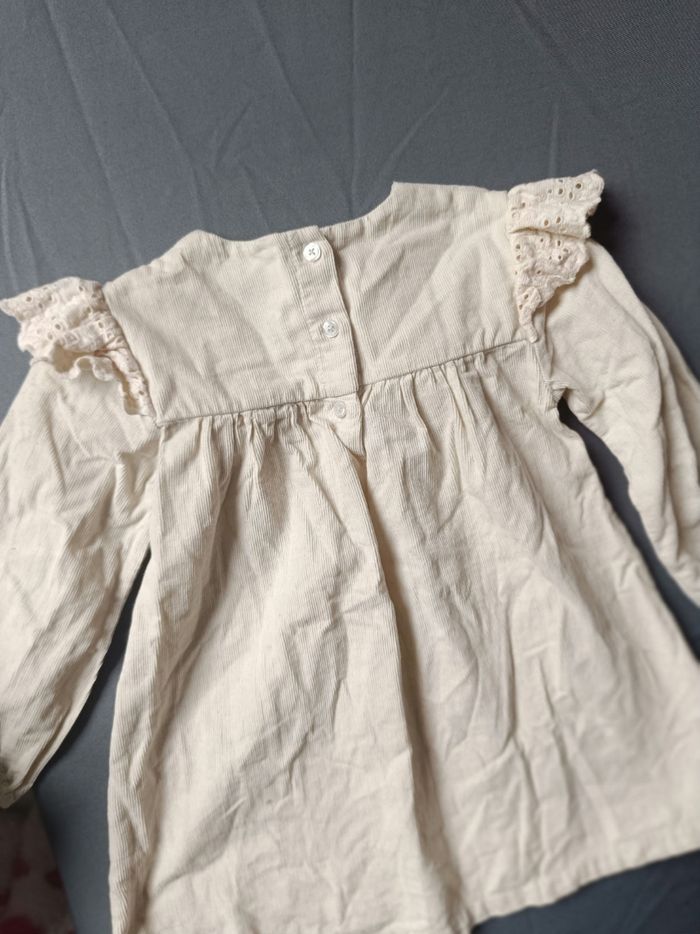 Robe beige en velours 💕 Taille 98/104 cm - photo numéro 6
