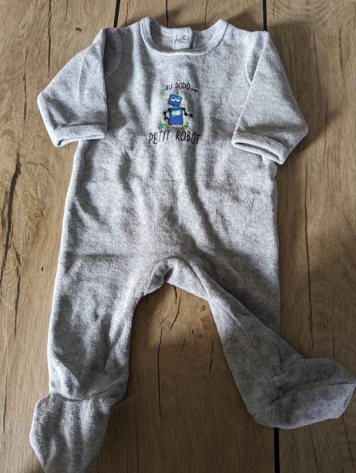 Lot pijamas 3 mois - photo numéro 4