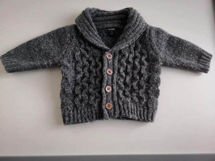 Lot de 2 gilets col châle en maille tricot (1 bleu marine et 1 gris) 1 mois Kiabi - photo numéro 2