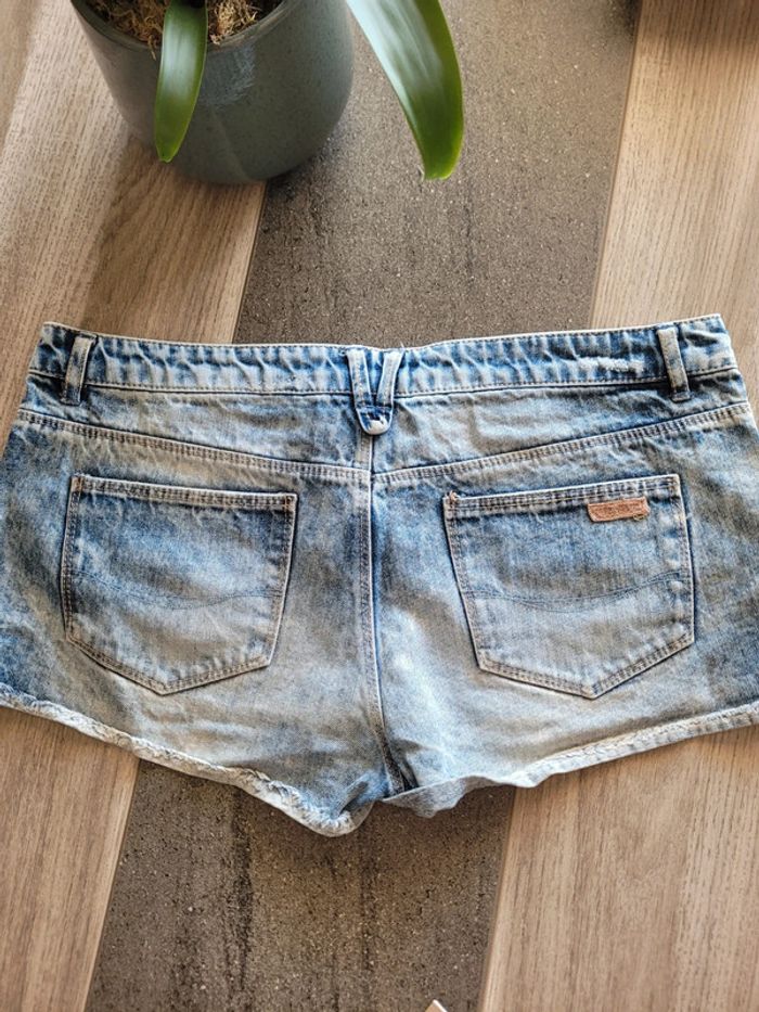 Short jean 38 - photo numéro 6