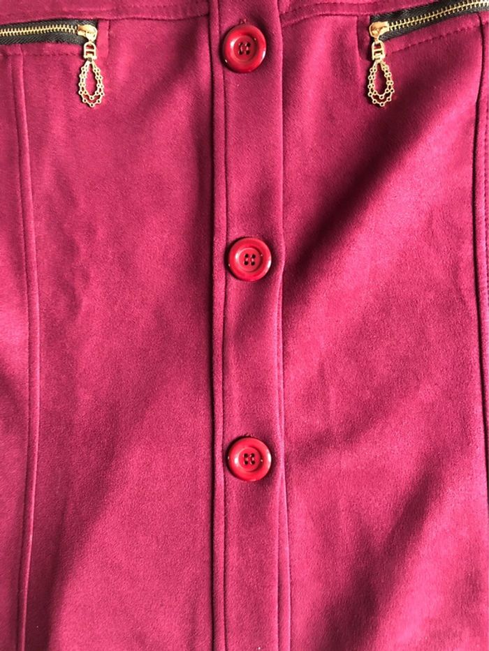 AN25-Veste fantaisie (entre le bordeaux et lie de vin) T 46-48 portée 1 soirée - photo numéro 4