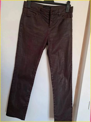 Pantalon Darel Jeans noiré rouge et noir taille 40