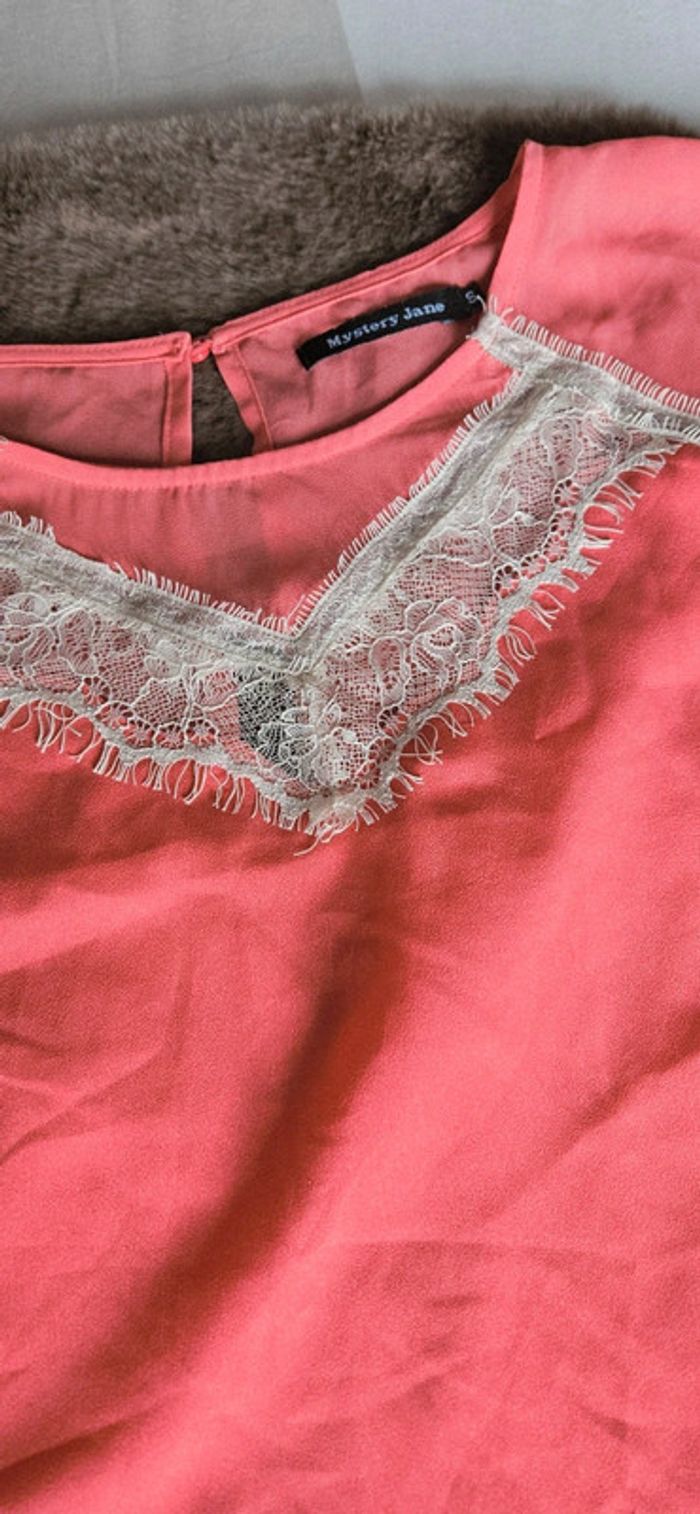 Robe dentelle rose pale taille 36 - photo numéro 2
