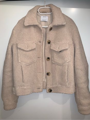 Veste doudoune beige Bershka