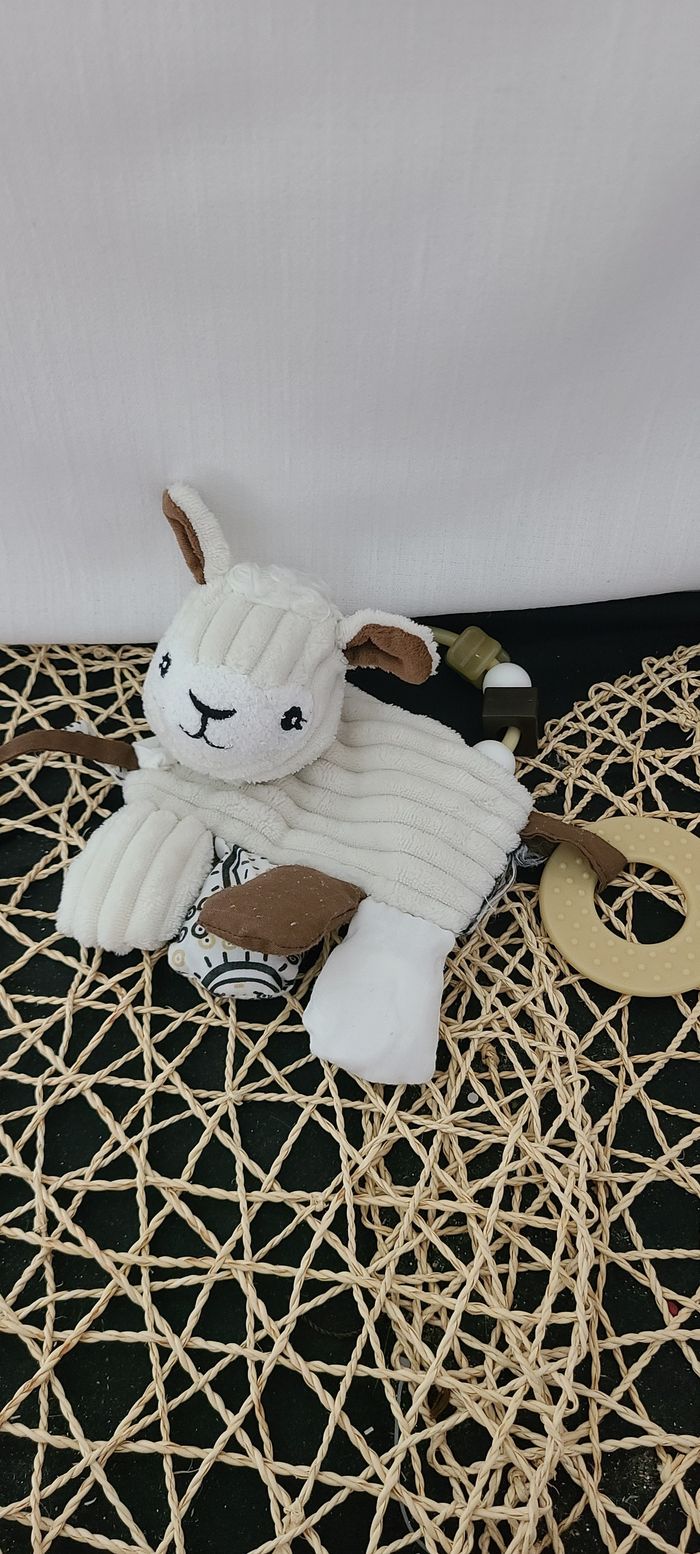 Muchachos le Lama Hochet d'activités de Les Déglingos