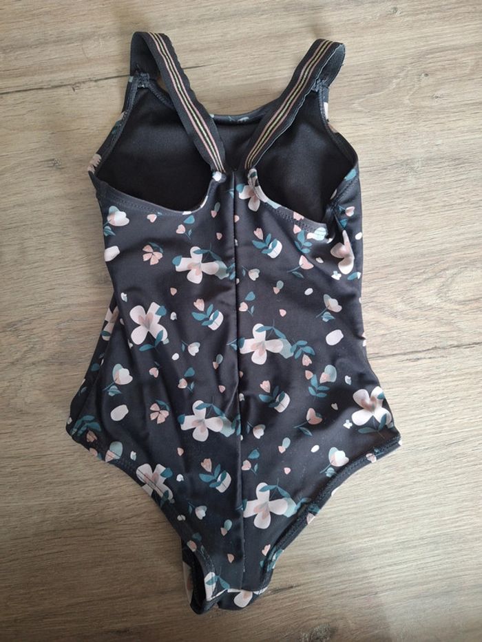 Maillot de bain - photo numéro 4