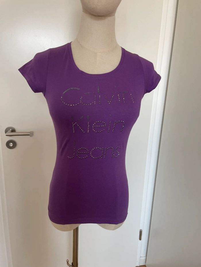 T-shirt Calvin Klein Jeans taille 34/36 - photo numéro 5
