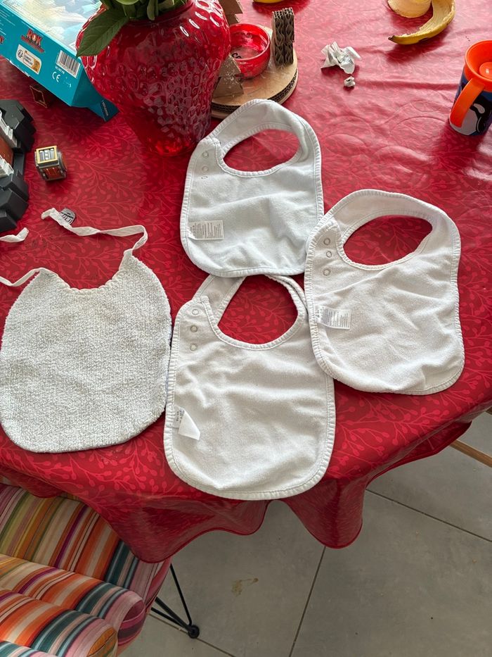 L’eau quatre bavoir - photo numéro 2