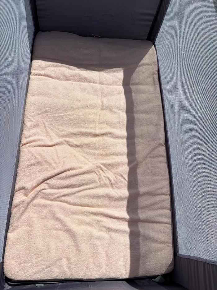 Lit parapluie - photo numéro 3