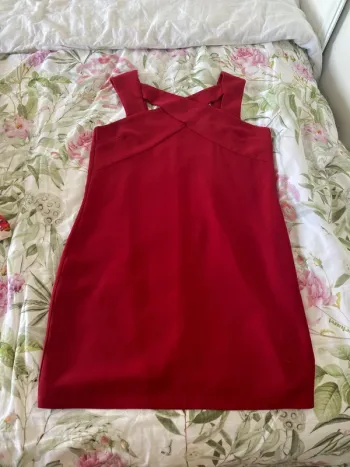 Jolie petite robe bordeaux