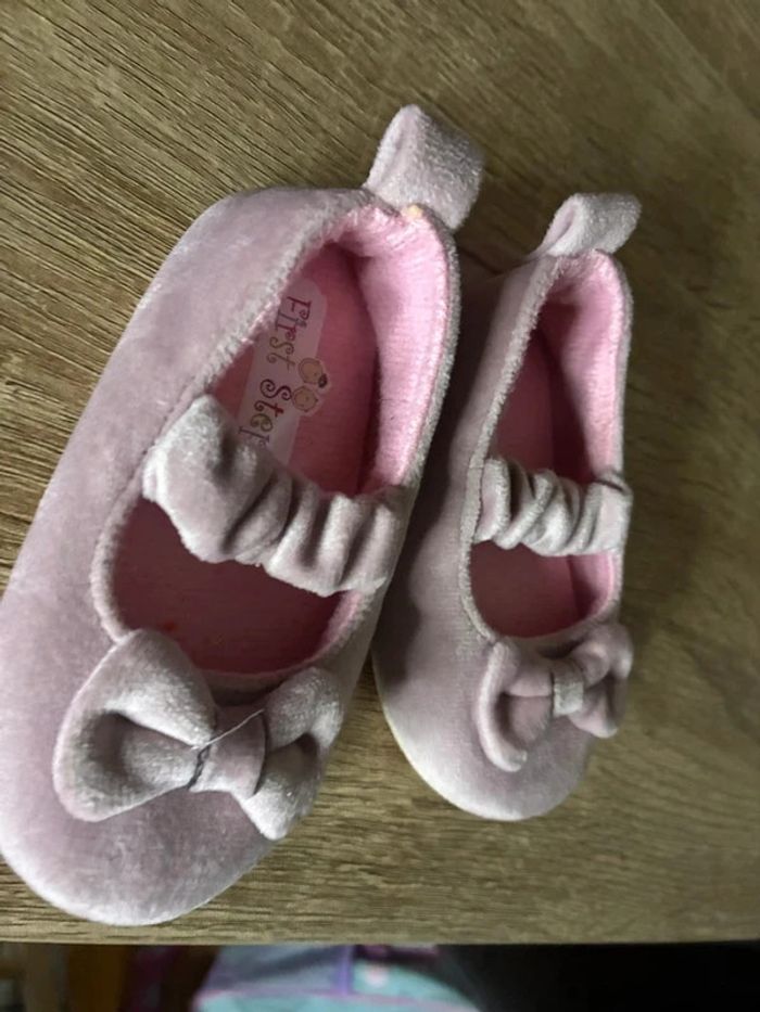 Chausson first steps taille 20 - photo numéro 2
