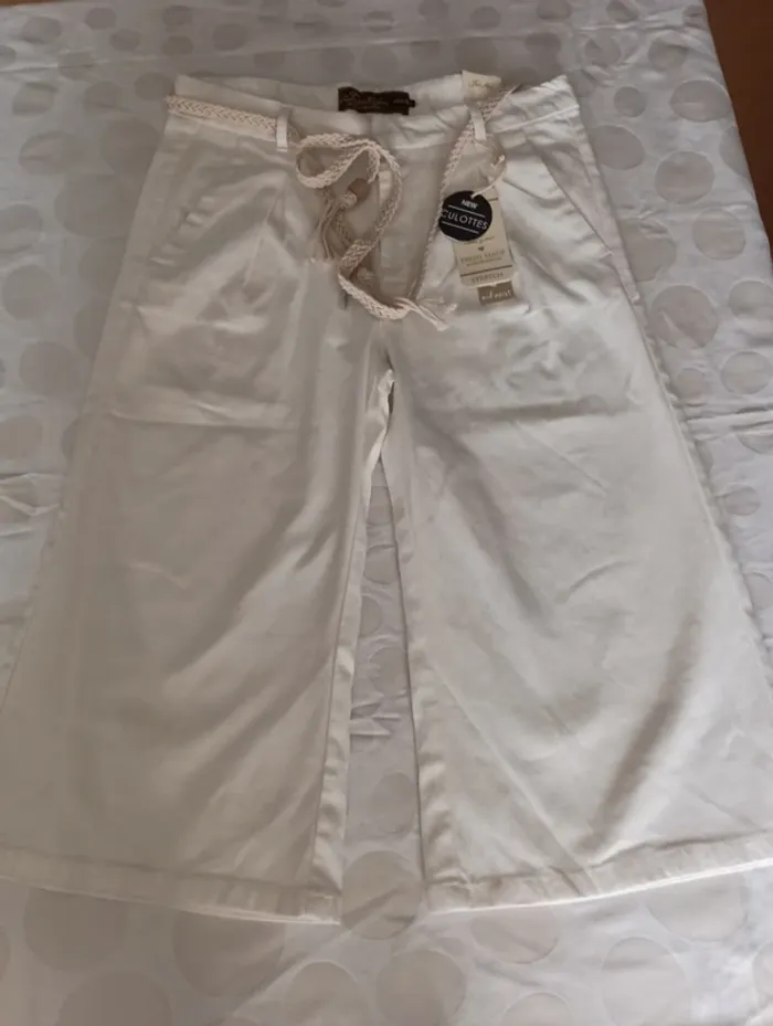 Bermuda short jupe culotte femme Fresh Made taille 38 avec ceinture neuf