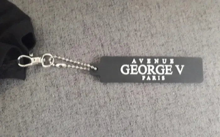 T-shirt Avenue George V neuf - photo numéro 8