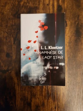 Livre : Anamnése de Lady star