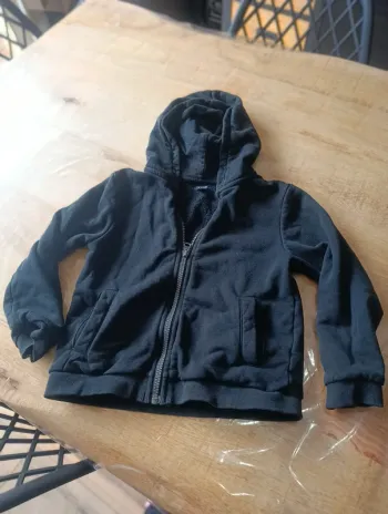 Veste noir 6 ans