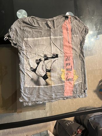 Tee shirt femme Stradivarius