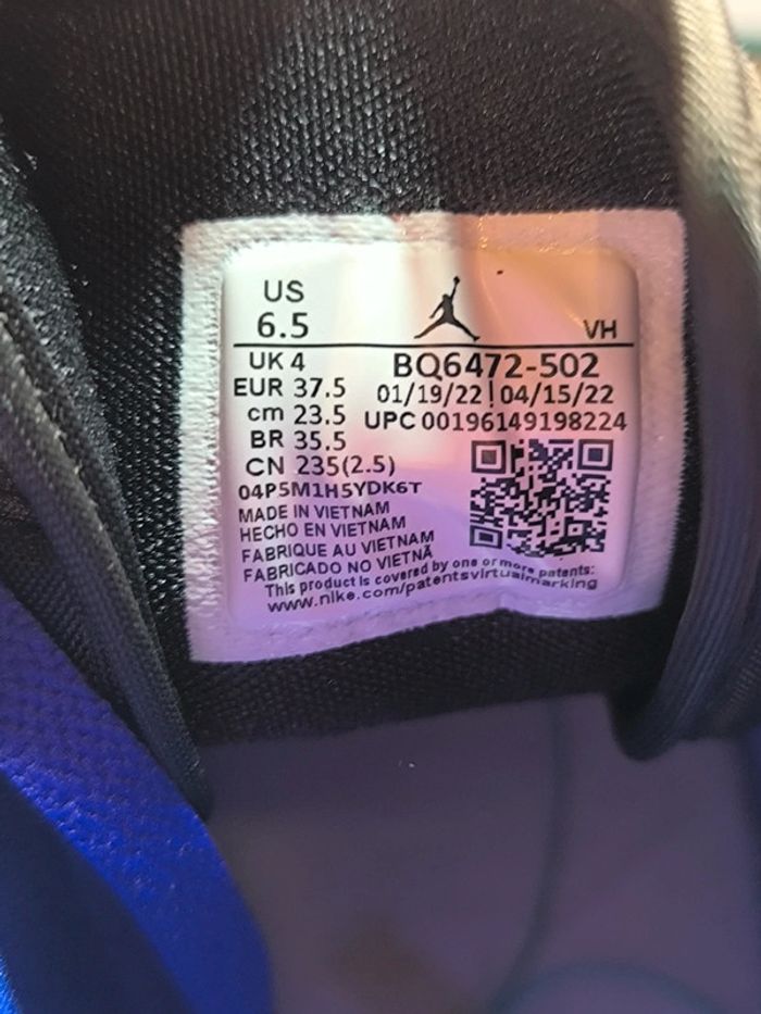 Baskets Jordan one mid black grape violette pointure 37.5 neuves avec boîte - photo numéro 8