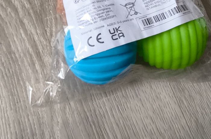 💛 NEUF 💚 Lot de 6 balles sensorielles - photo numéro 4