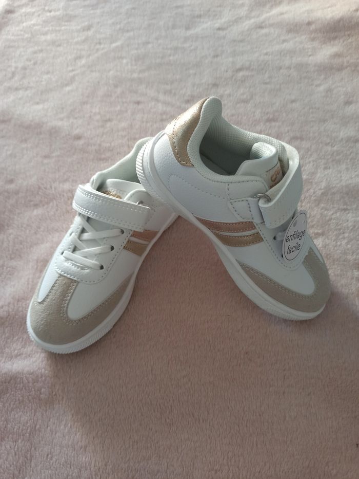 Baskets fille