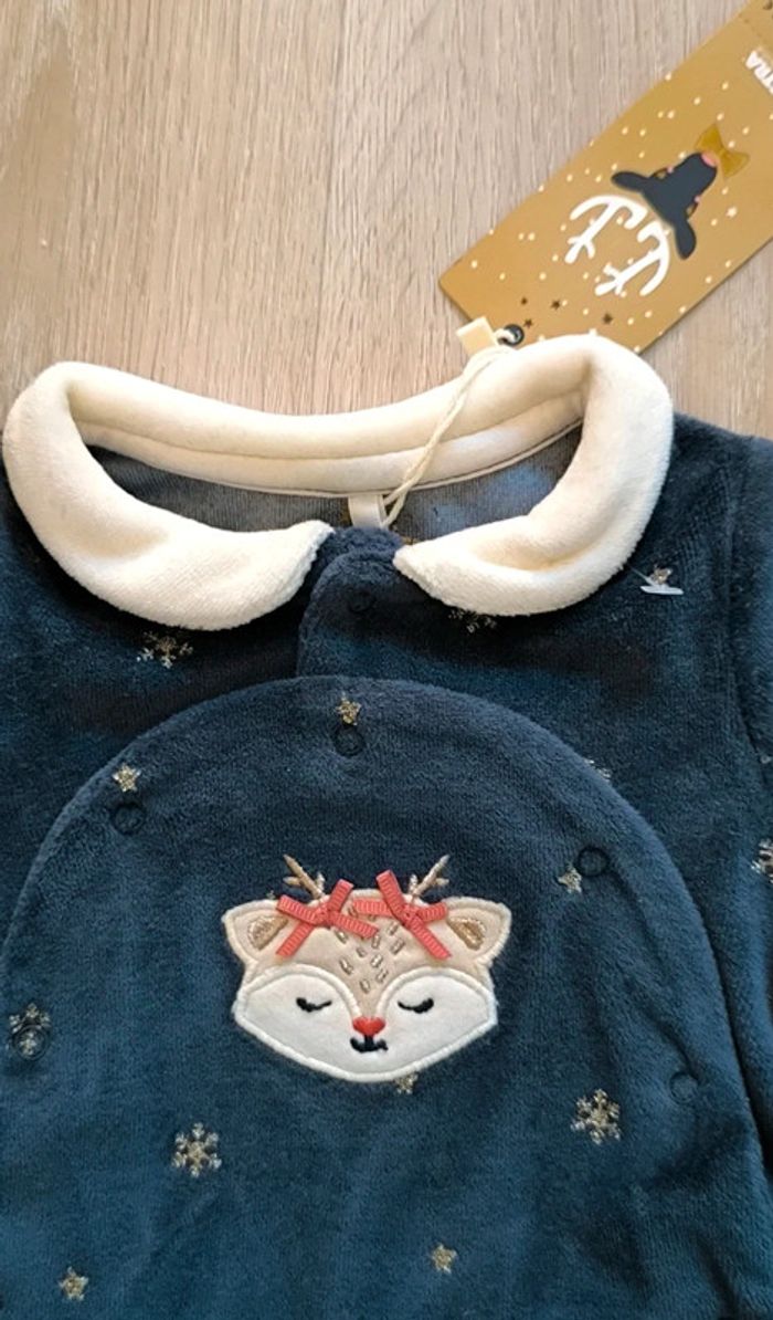 Pyjama de Noël Biche et flocons 3 mois - NEUF - photo numéro 2