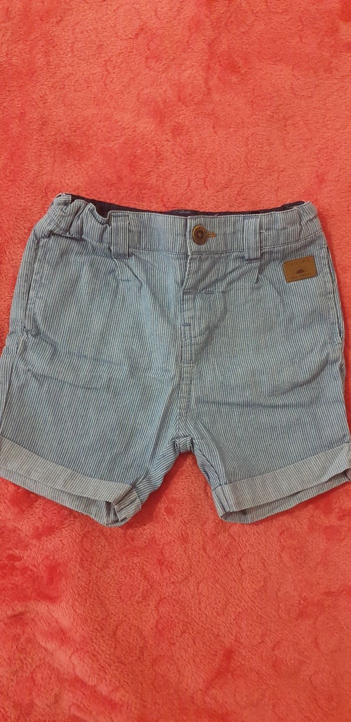 Short très bon état