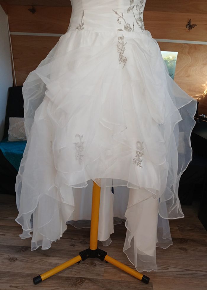 robe de mariée unique taille 38/40 - photo numéro 9