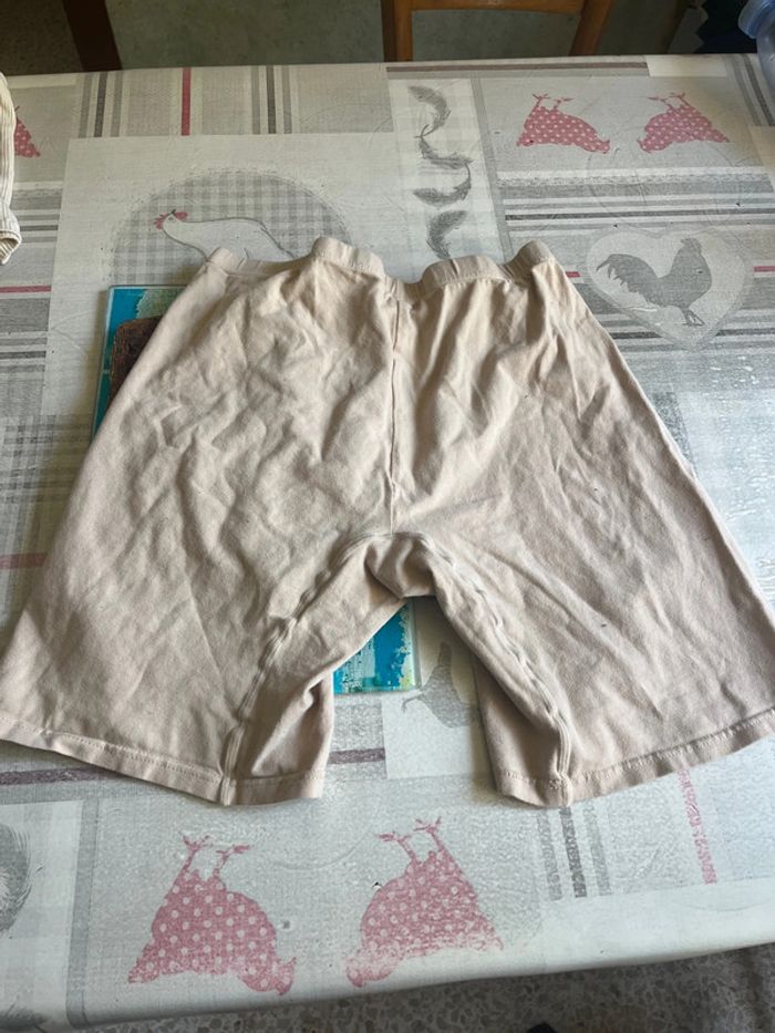 Shorty taille M - photo numéro 2