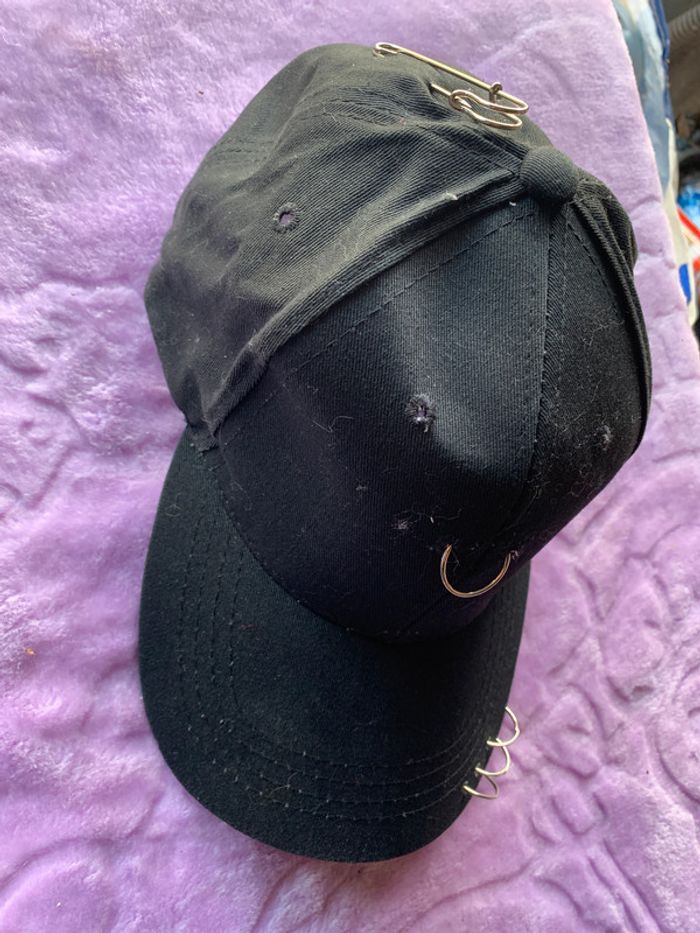 Casquette universelle noire, percing, neuve été stylé - photo numéro 2