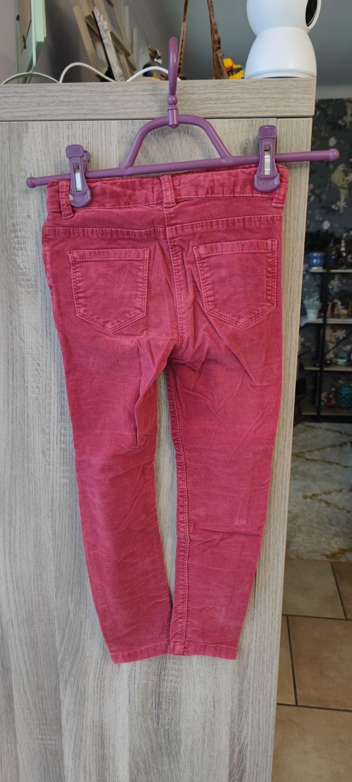 Pantalon rouge - photo numéro 3
