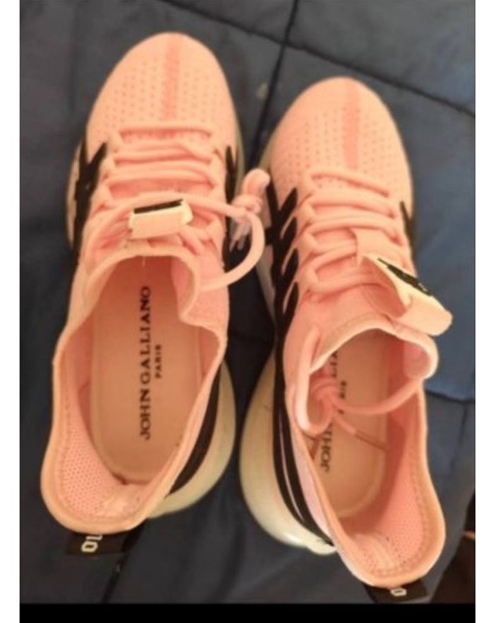 Tennis Galliano taille 36 - photo numéro 8