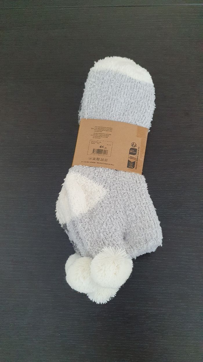 2 paires de chaussettes neuves - photo numéro 4