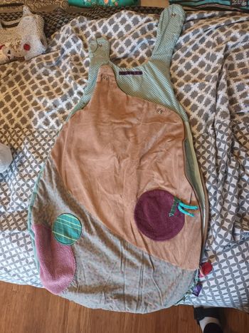 Gigoteuse les jolies pas beau de naissance à 12 mois environ