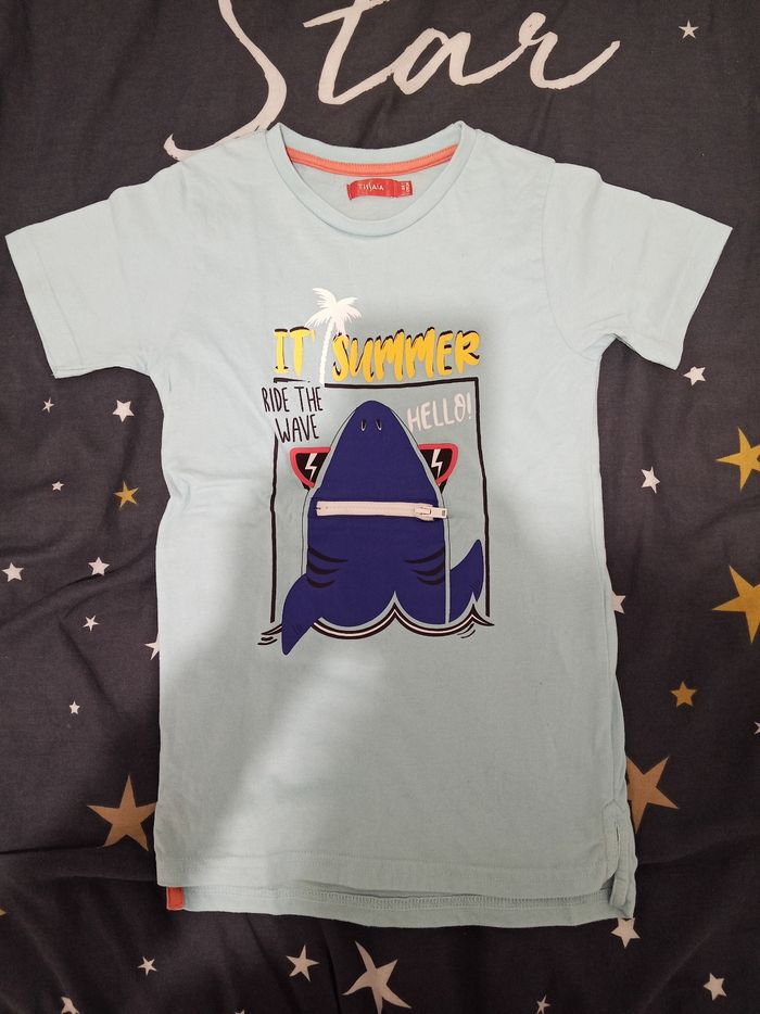 T-shirt "requin" _ 8 ansi