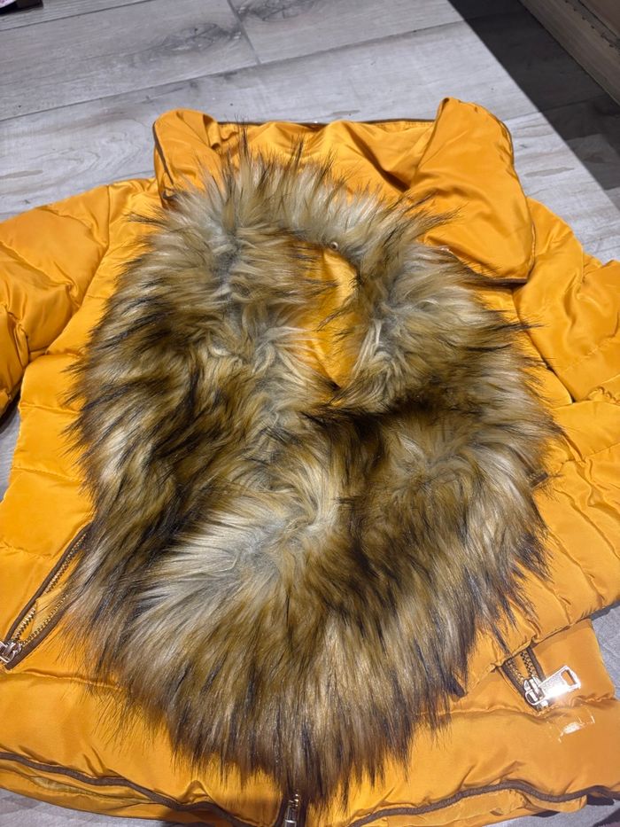 Manteau à fourrure moutarde Orcelly - photo numéro 9