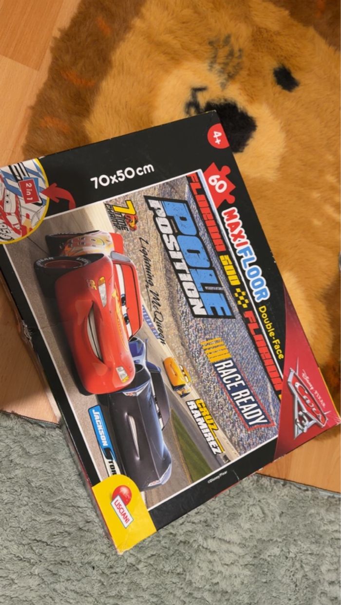 Puzzle cars en parfaite état