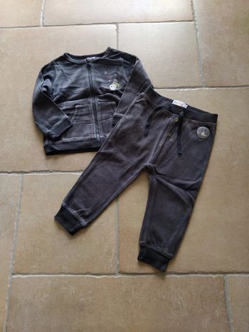 Ensemble jogging 18 mois