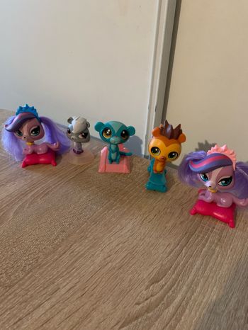 Lot de 5 figurines pet shop