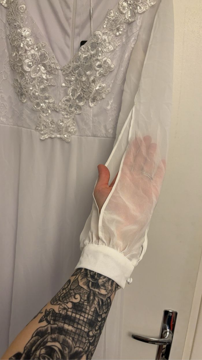 Robe de mariée ou de cérémonie - photo numéro 3