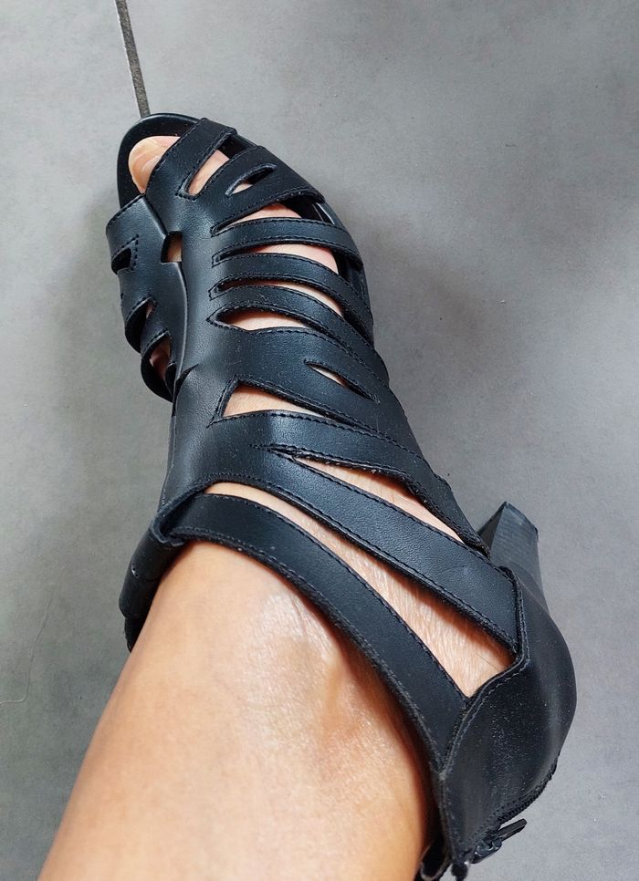 Chaussures - photo numéro 2