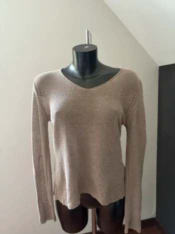 Pull léger Col en V beige