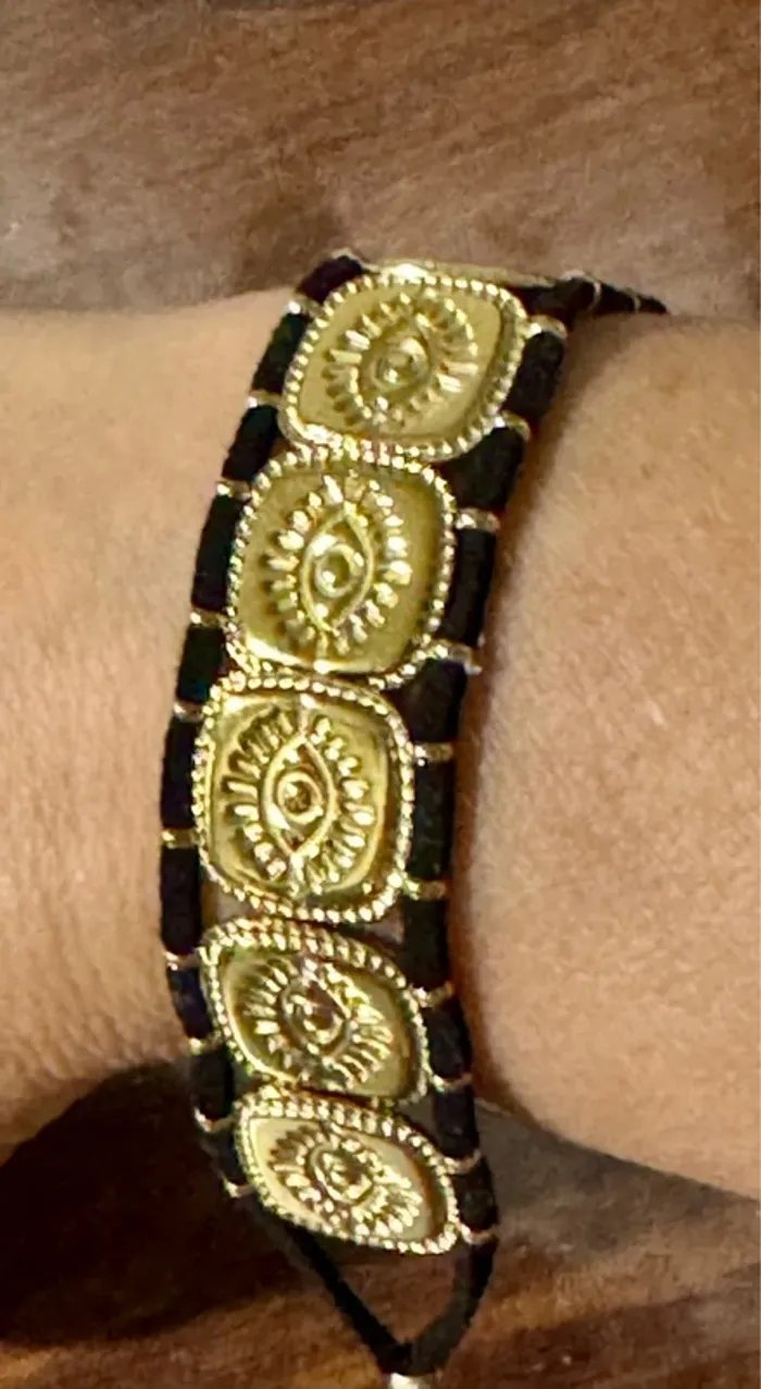 Superbe bracelet manchette cordon chaîne réglable médailles carrées œil réversible - photo numéro 8