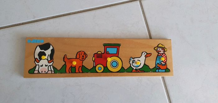 Petit puzzle en bois djeco lya2 - photo numéro 2