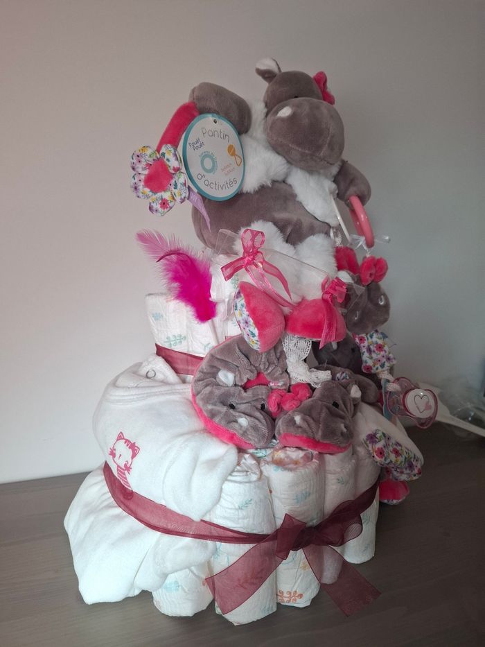 Gateau de couches naissance ,baptêmes baby shower - photo numéro 3