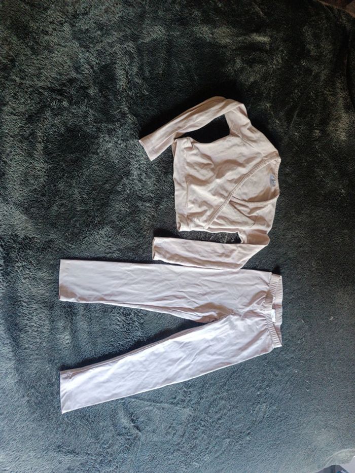 Tenue de danse T6 ans en bon état