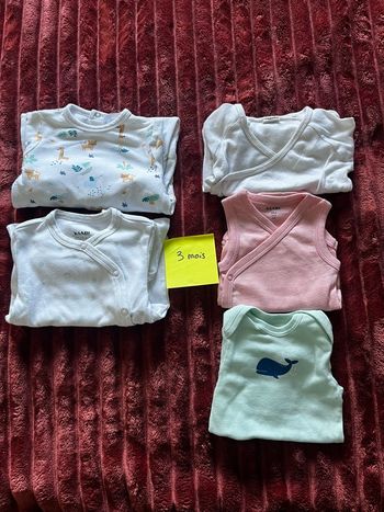 Pyjamas + bodies 3 mois