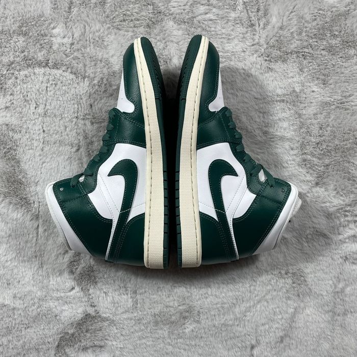 Nike Air Jordan 1 Mid « White Oxidized Green Sail » pointure 43 - photo numéro 11