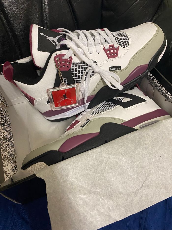 Paris Saint-Germain x Air Jordan 4 Retro Bordeaux - taille 45 - photo numéro 2
