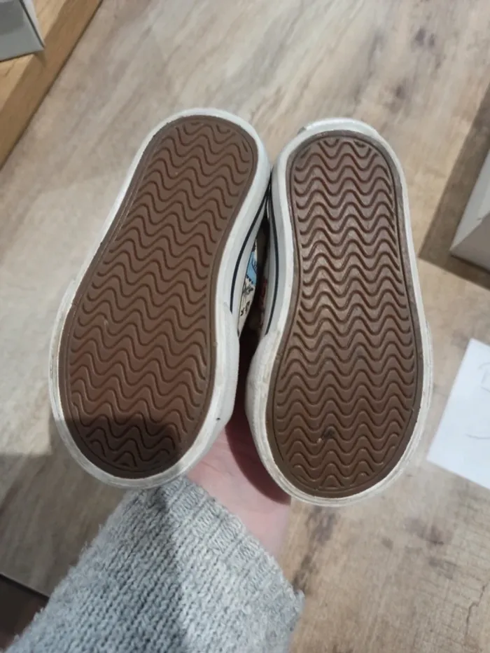 Chaussures bébé 19 - photo numéro 3