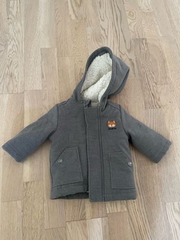 Manteau taille 9 mois
