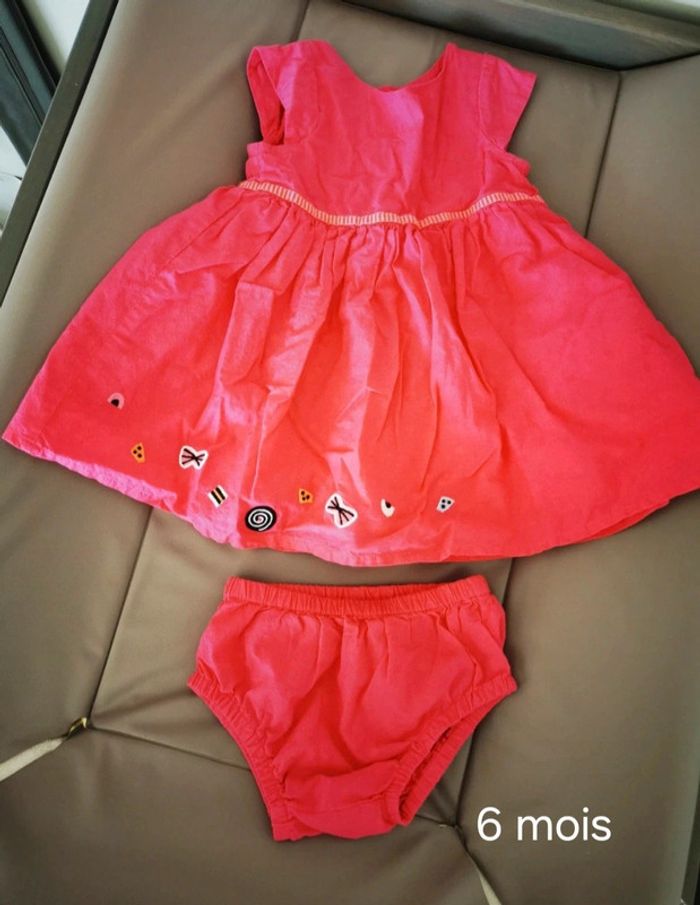 Ensemble robe et bloomer Catimini 6 mois.